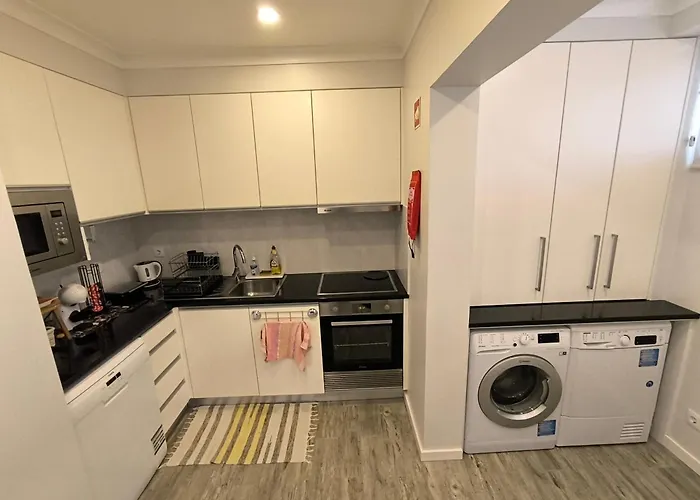 Azorean Wanderer Guest * Ponta Delgada